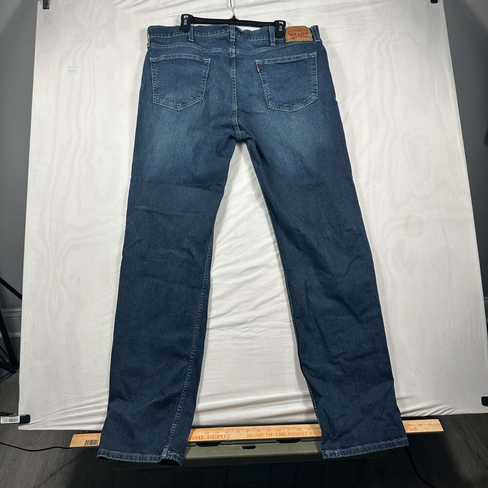 Levi's 559 Relaxed Straight Fit Men's Jeans Size 40x36 - Picture 8 of 11